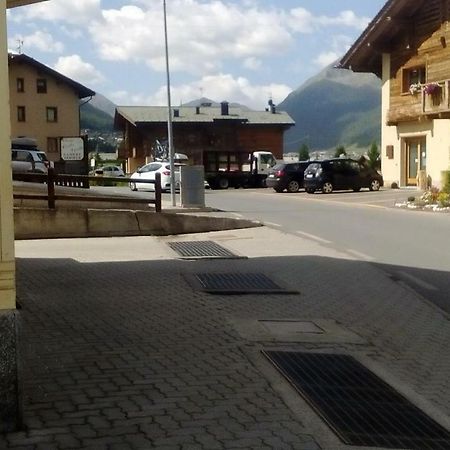 Casa Martina Lägenhet Livigno Exteriör bild