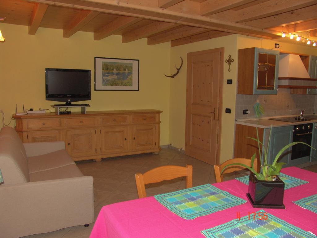 Casa Martina Lägenhet Livigno Rum bild